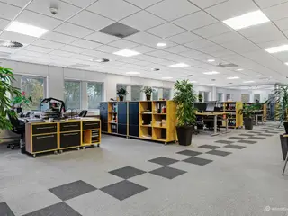 Kontorlejemål på 330 m²