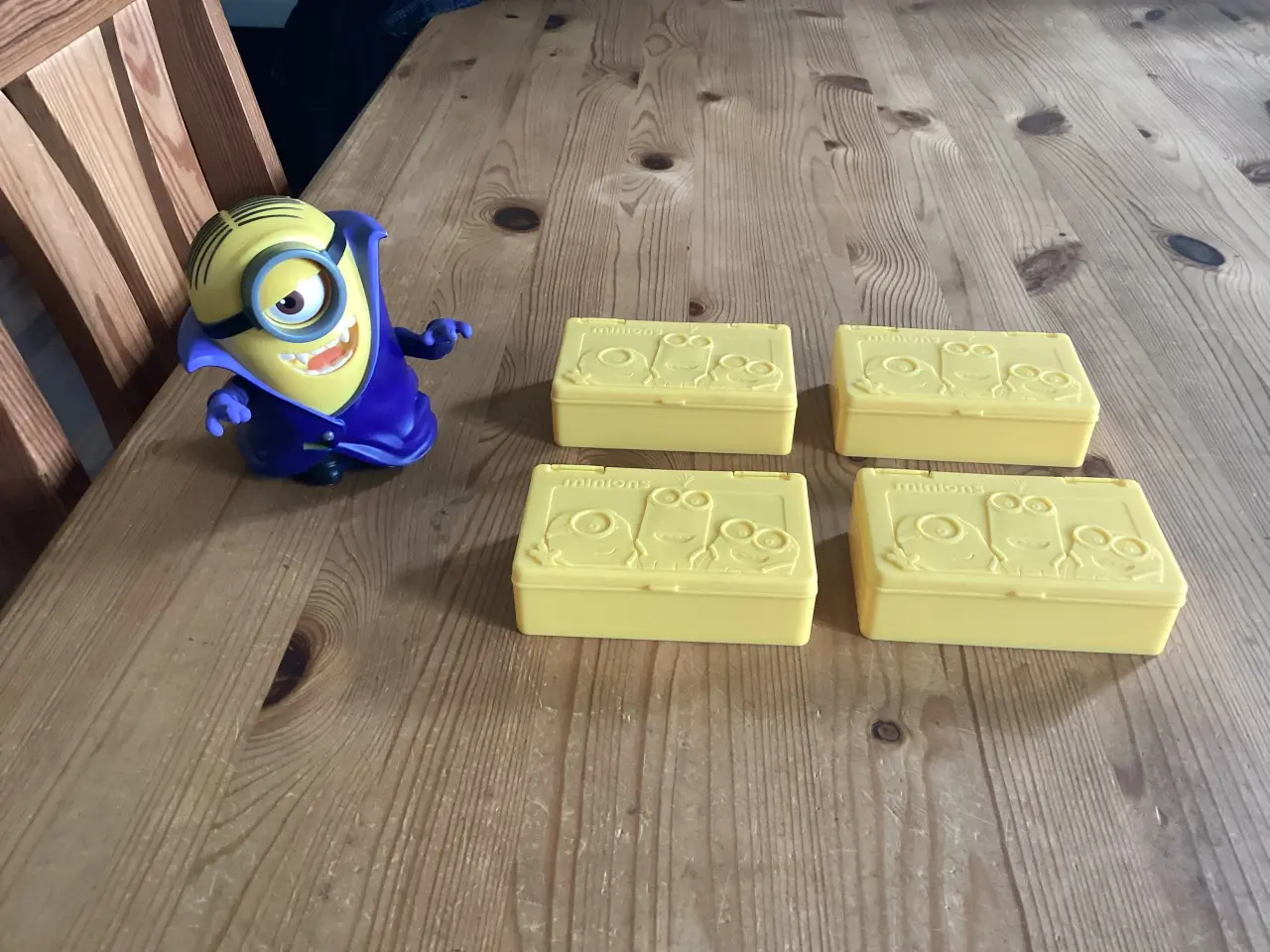 Billede 9 - Minions. Bamser, Figurer, Bog Osv