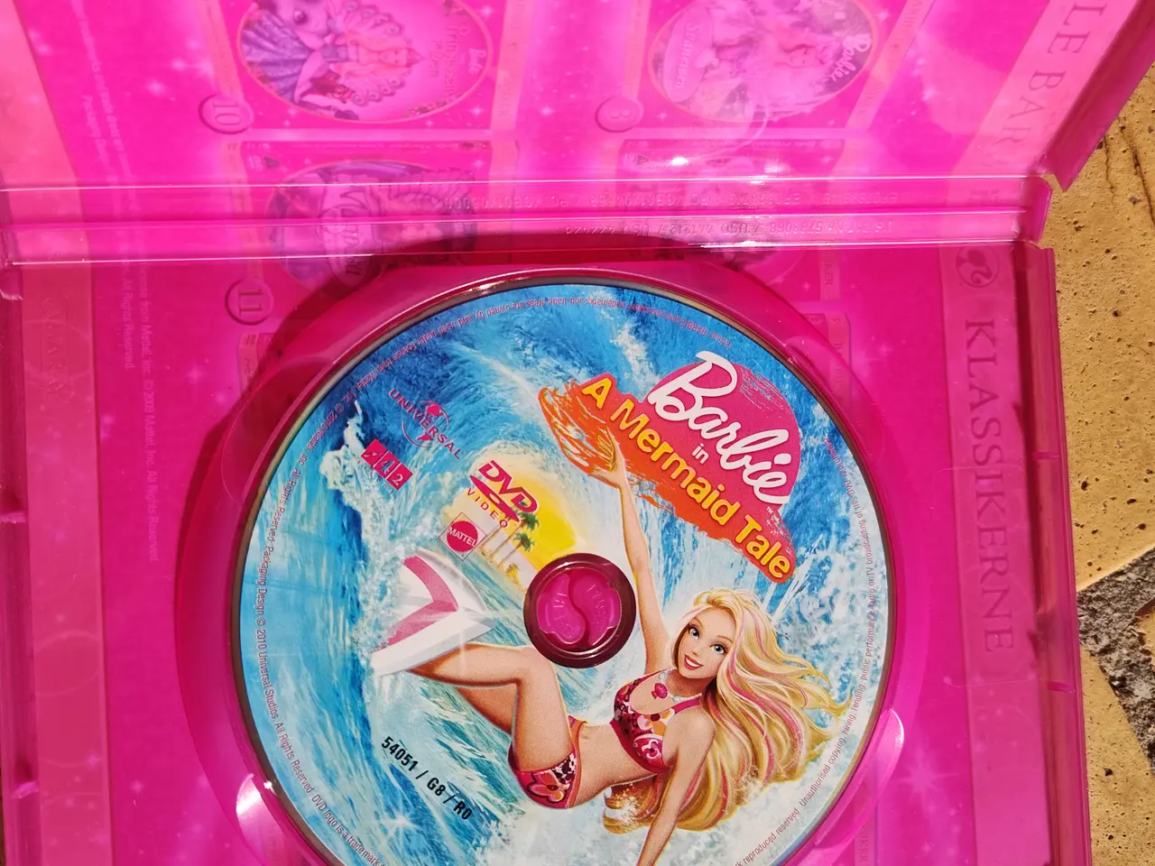 Billede 2 - Barbie i et havfrueeventyr DVD