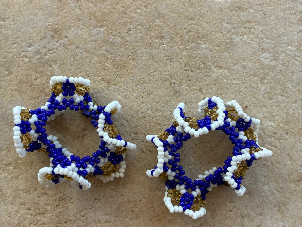 Billede 2 - Lysmanchetter i perler 2 stk.