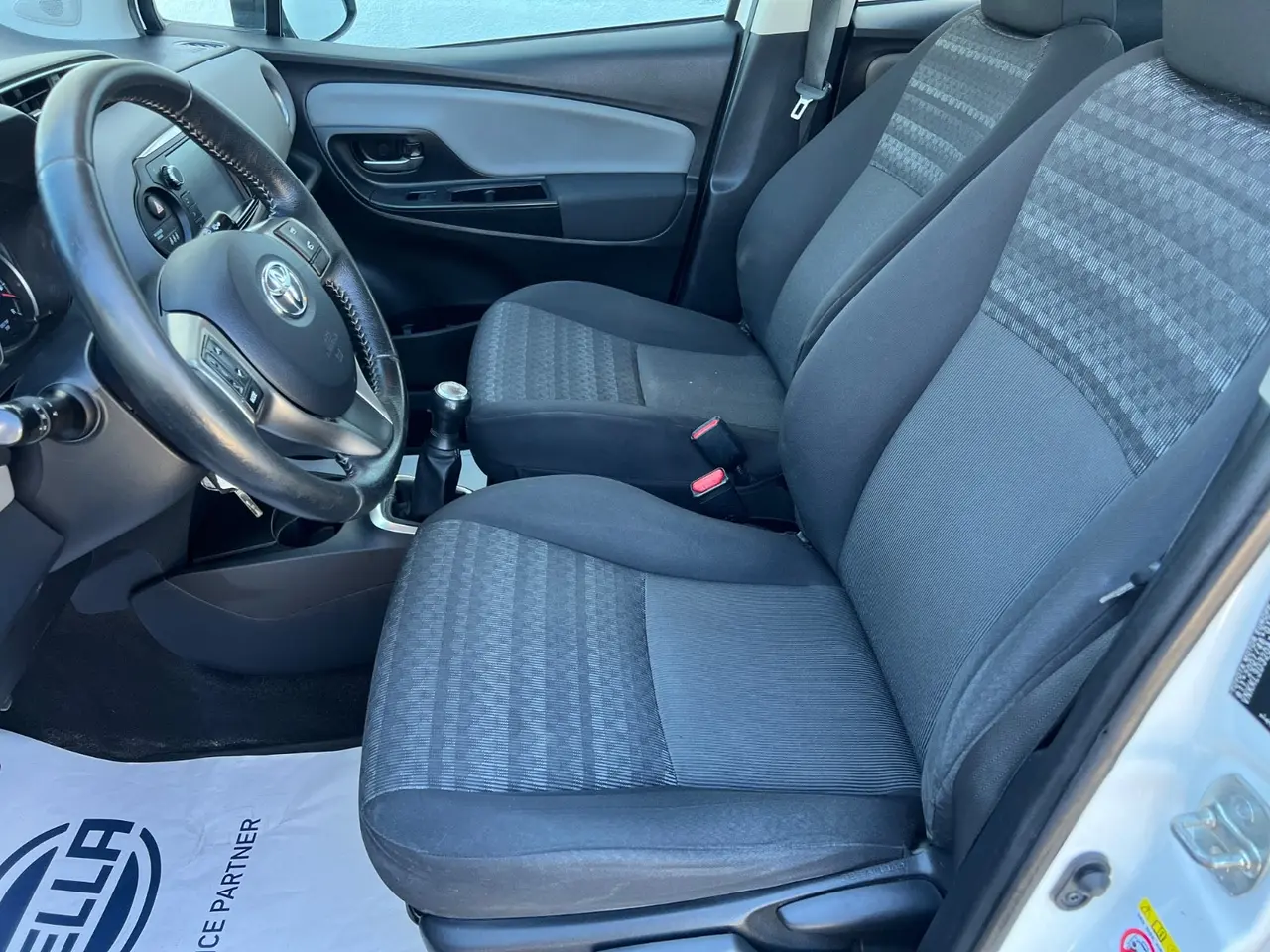 Billede 5 - Toyota Yaris 1,0 VVT-i T2 Komfort
