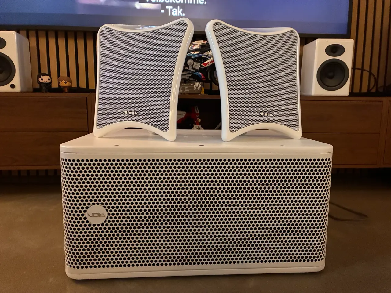 Billede 1 - VOID ACOUSTICS – KOMPLET DEMOSÆT I HVID