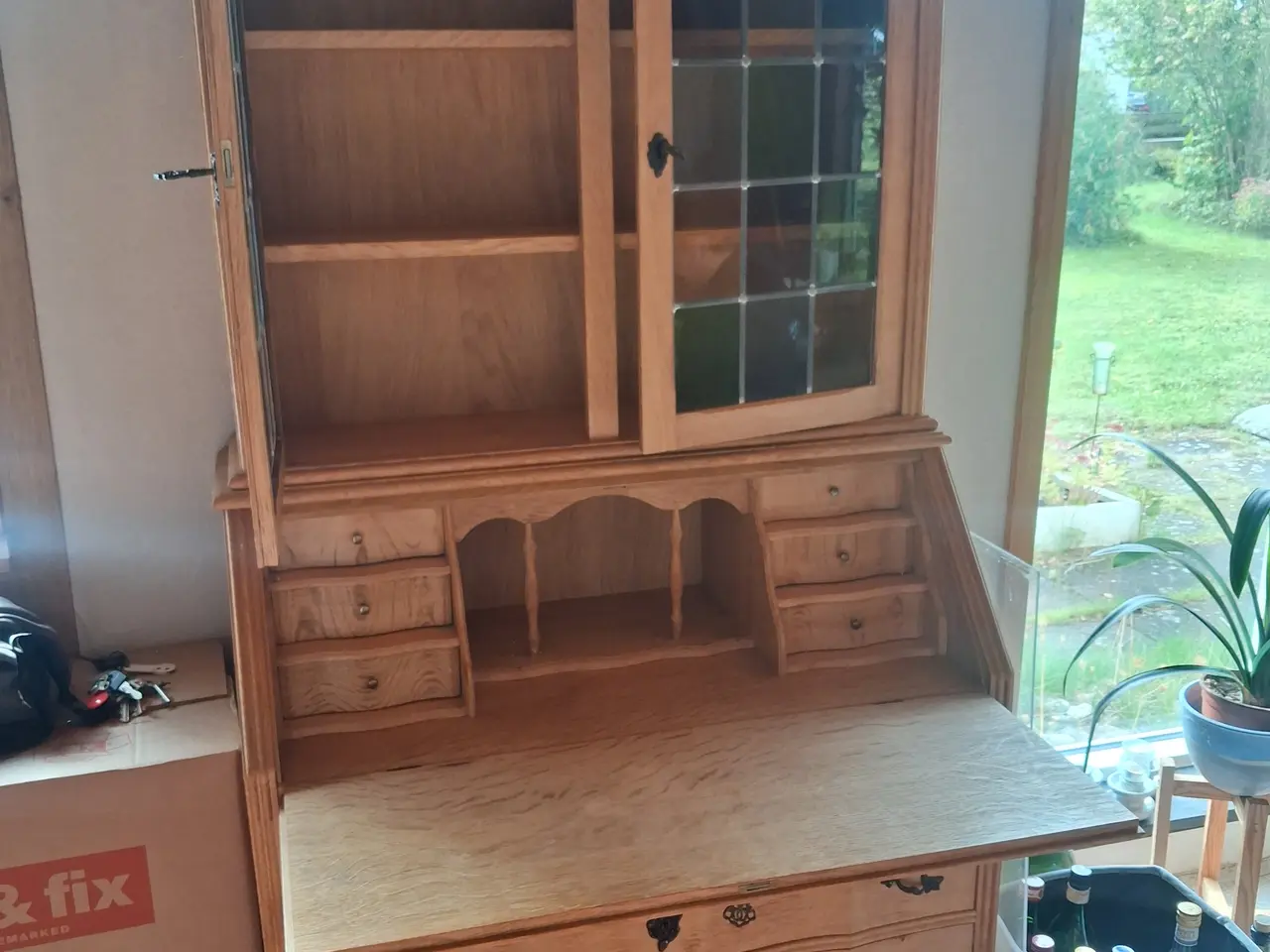 Billede 2 - Chatol med vitrine i egetræ