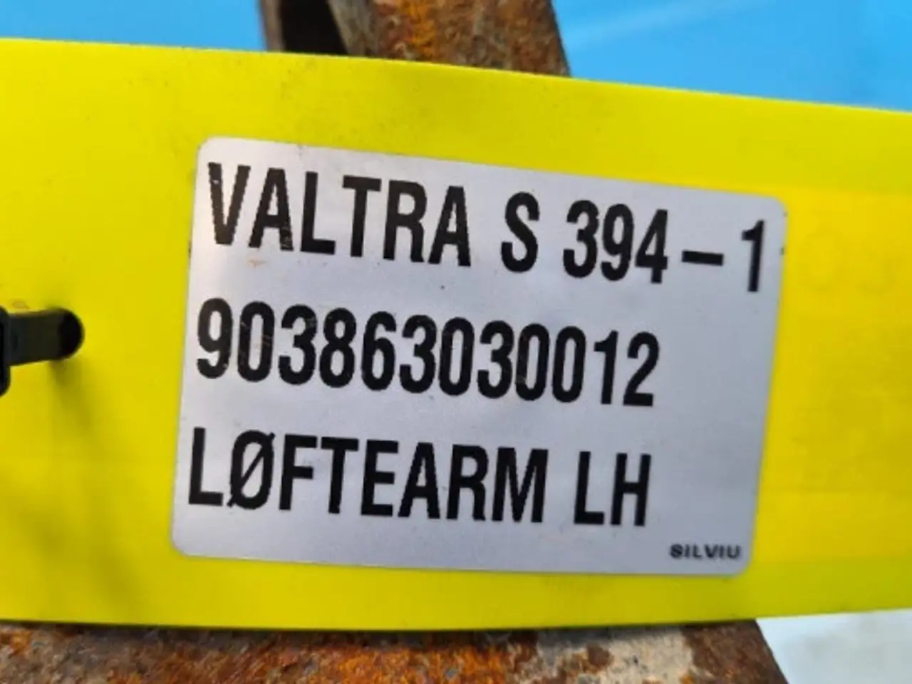 Billede 13 - Valtra S394 Liftarm L. 903863030012