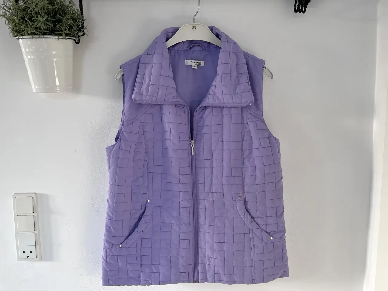 Billede 3 - Vest, Brandtex, Str M lys lilla
