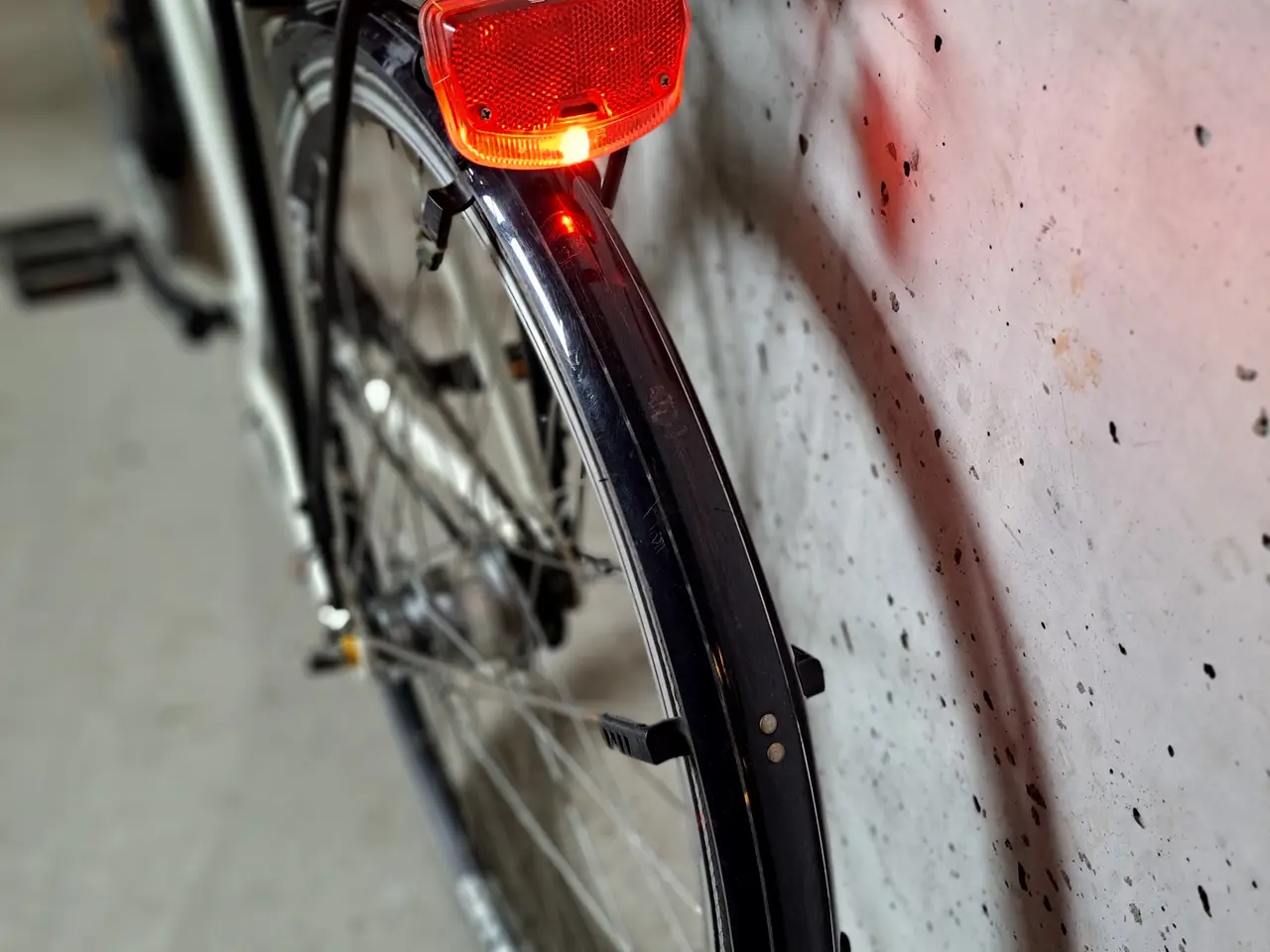 Billede 5 - Damecykel – 28 ” Puch - 7 gear, hvid