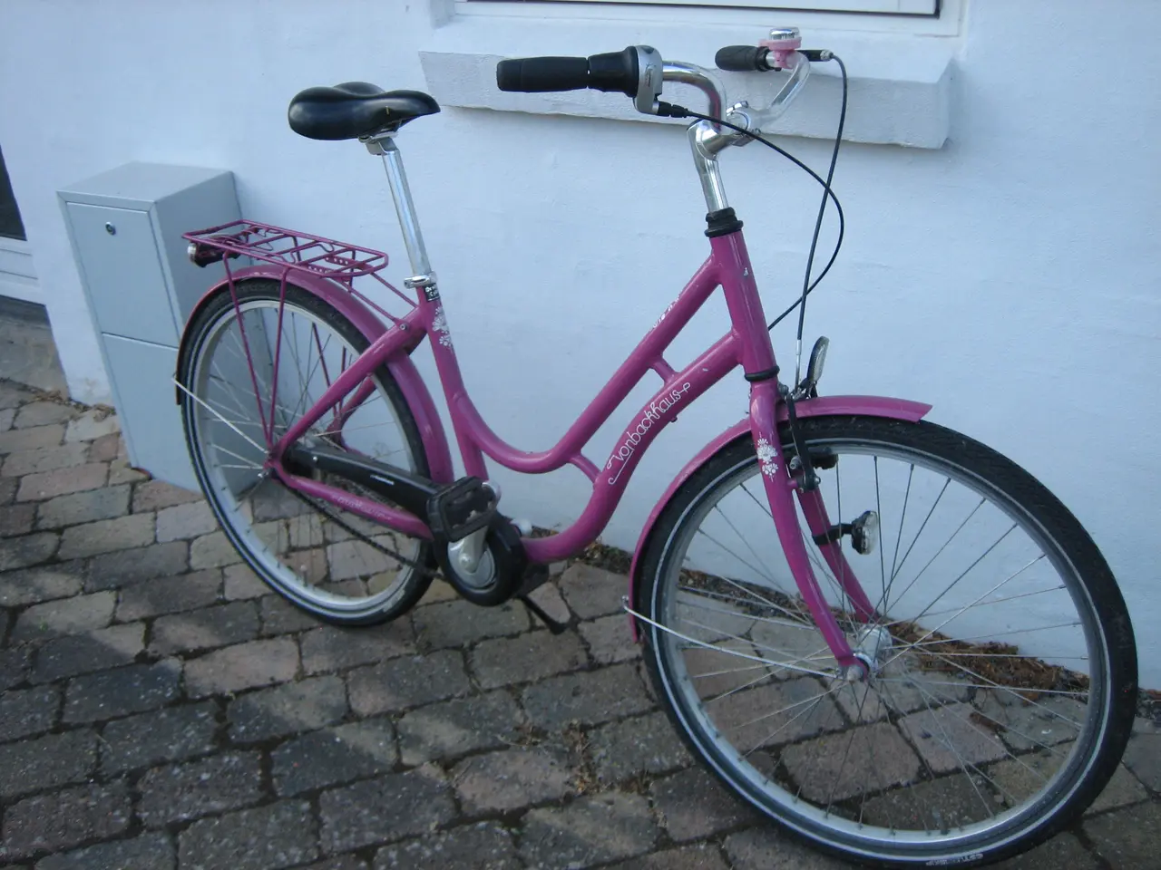 Billede 6 - Pigecykel Von Backhaus Købt ved Design Cykler.