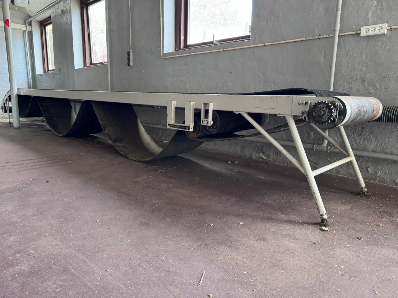 Billede 1 - Stort transportbånd – 8 m langt, fuldt funktionsdy