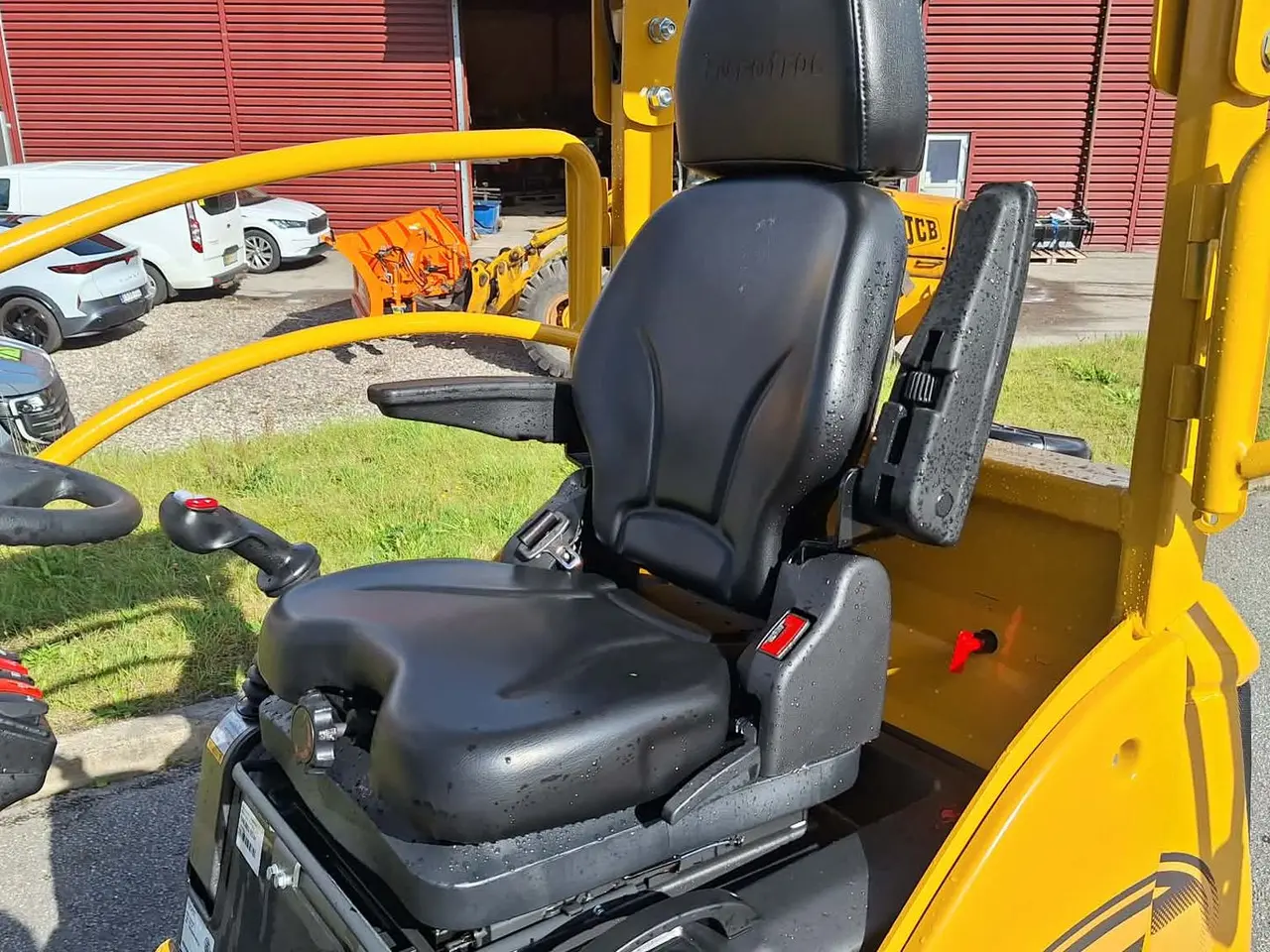 Billede 7 - Eurotrac W11 mellem arm