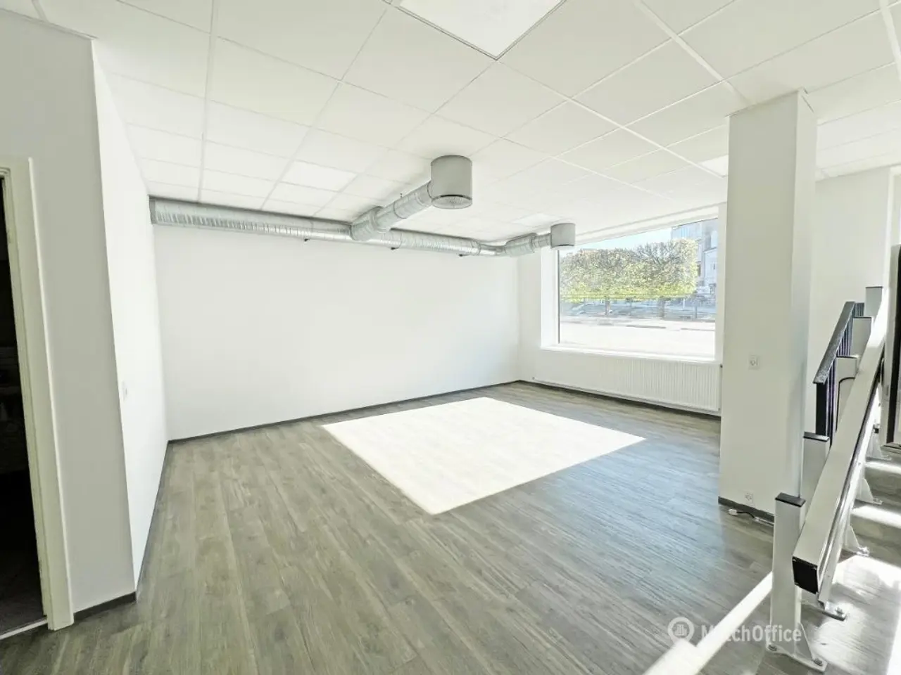 Billede 3 - Butik i centrum af Viborg - i alt 144 kvm