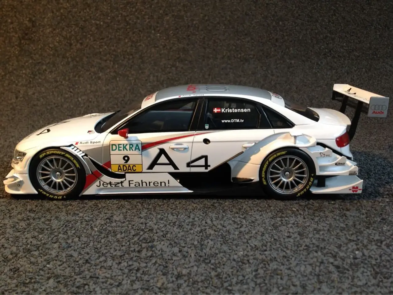 Billede 2 - Tom K Audi A4 DTM 2008 1:18