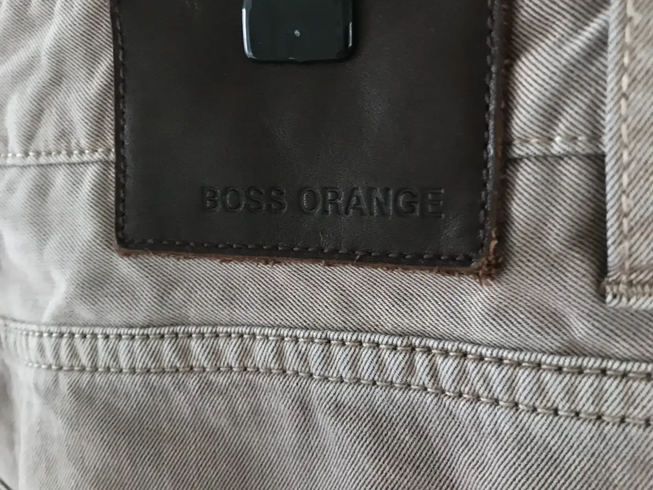 Billede 1 - Velholdte cowboybukser fra BOSS