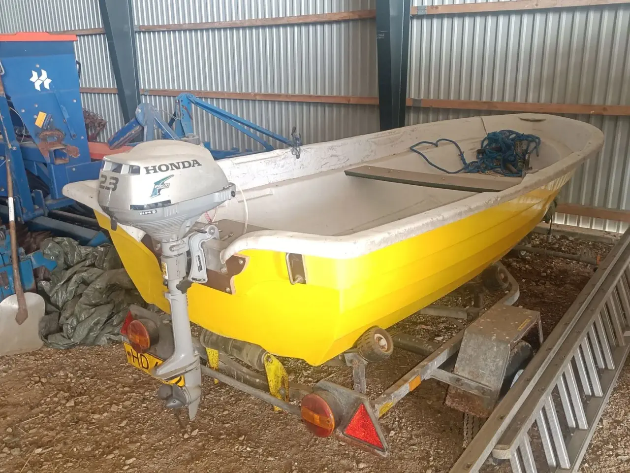 Billede 4 - - - - 10 fods med motor og trailer