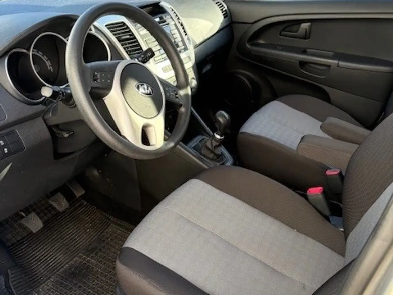 Billede 7 - Kia Venga 1,6 - 6 manuel gear