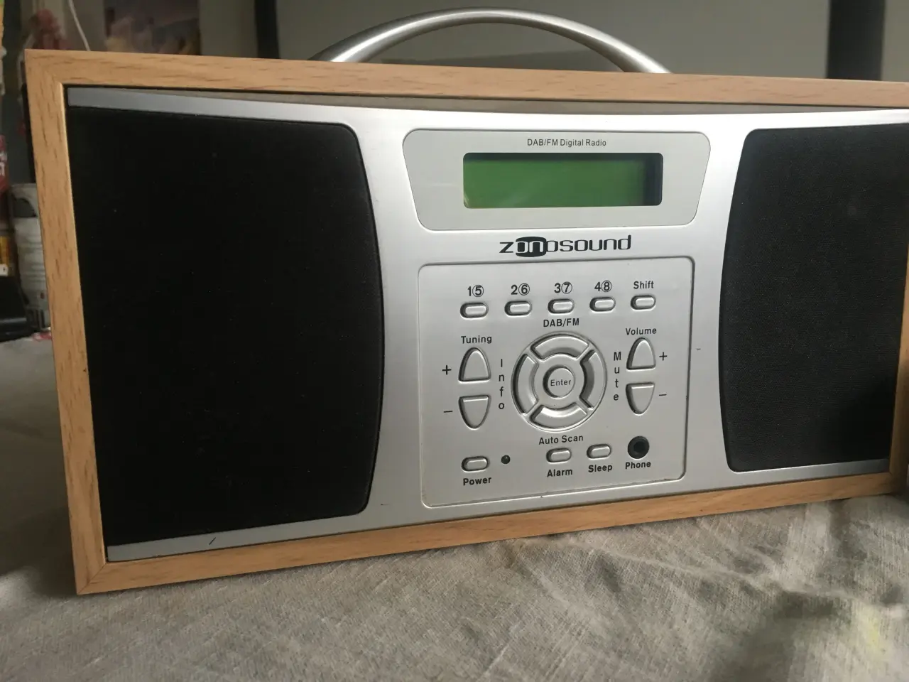 Billede 2 - Retro DAB radio, mrk. Zonosound