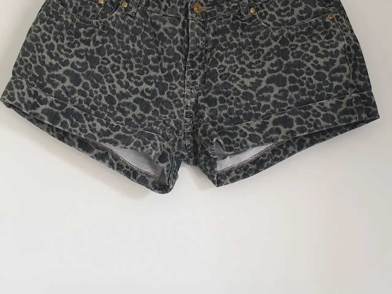 Billede 1 - Shorts str 38