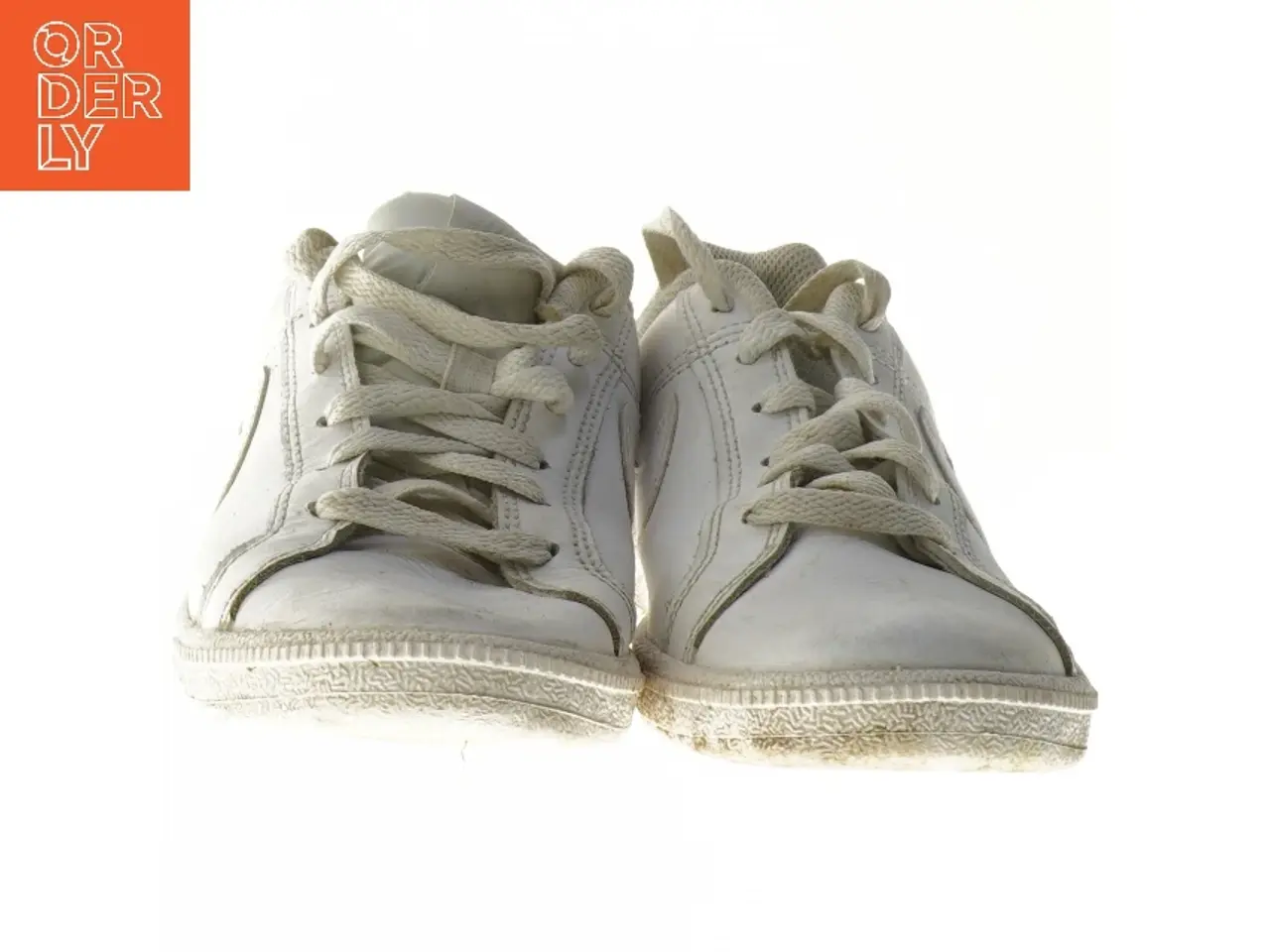 Billede 3 - Nike sneakers i hvid fra Nike (str. 36,5 )