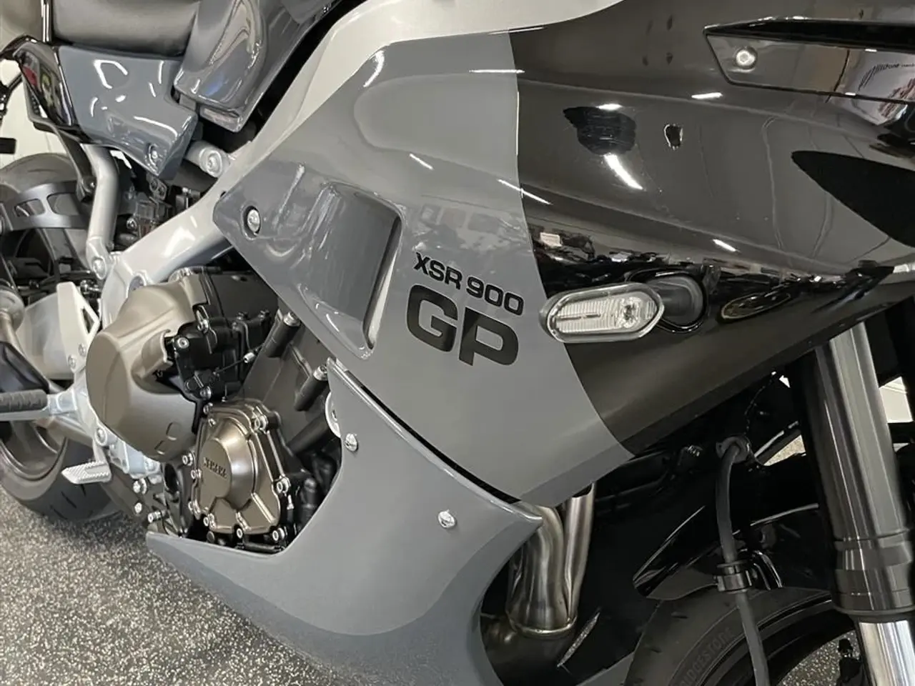 Billede 5 - Yamaha XSR 900 GP - Power Grey