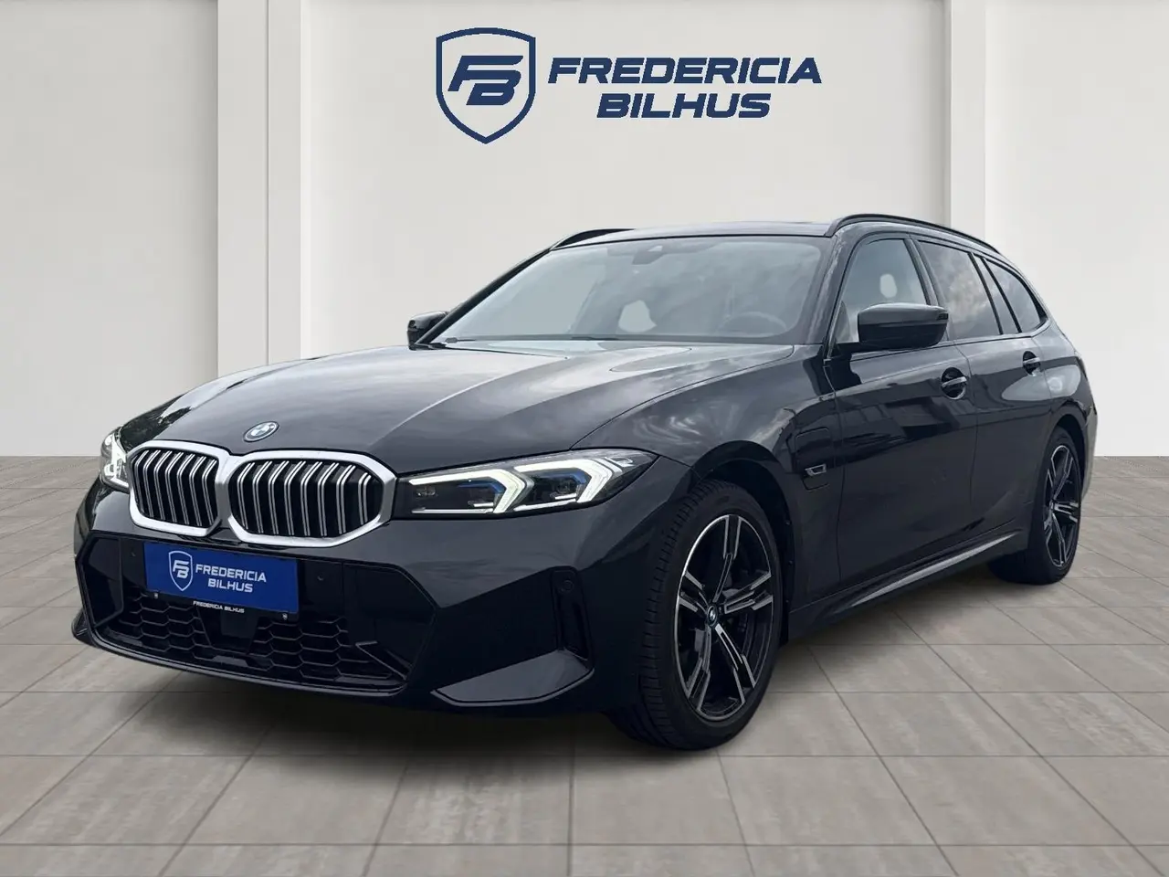 Billede 1 - BMW 330e 2,0 Touring M-Sport xDrive aut.
