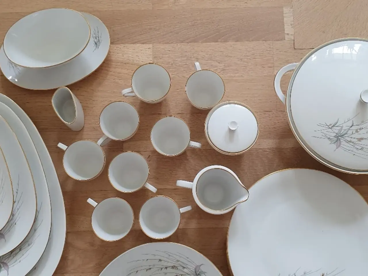 Billede 2 - Porcelæn service	
