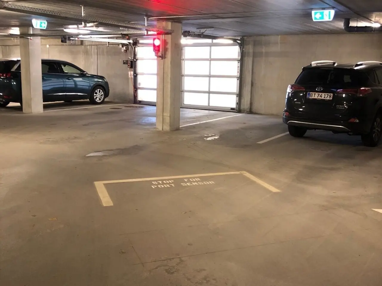 Billede 1 - Parkering til salg og leje i sikret, opvarmet kælder