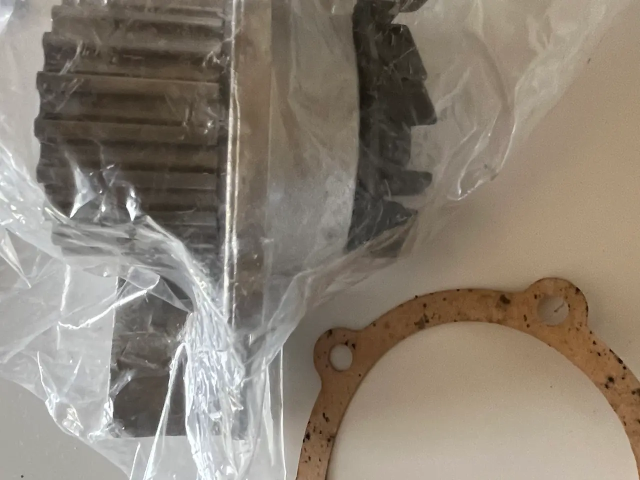 Billede 11 - Nyt vandpumpe og termostat pakning 
