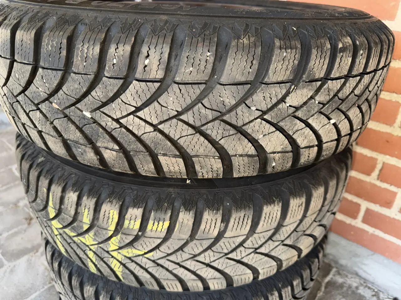 Billede 1 - 4 vinterhjul til VW UP
