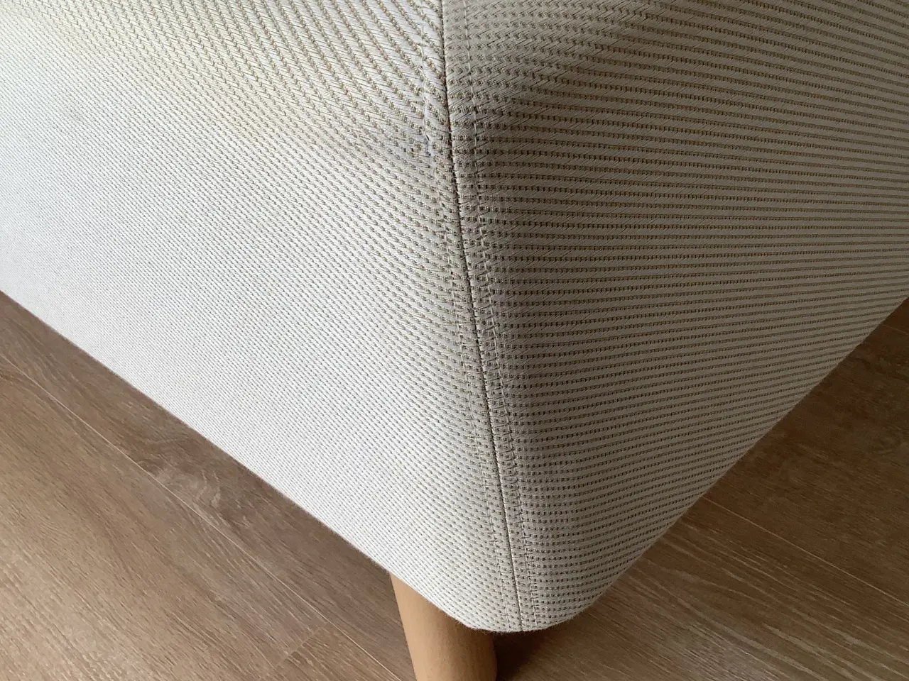 Billede 6 - DUX boxmadras på bøgeben m.m.