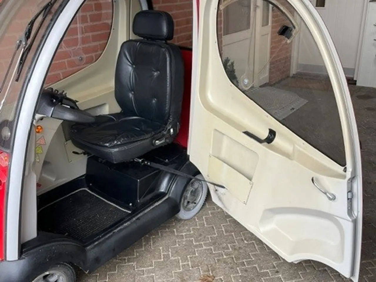 Billede 4 - Velfungerende El-scooter
