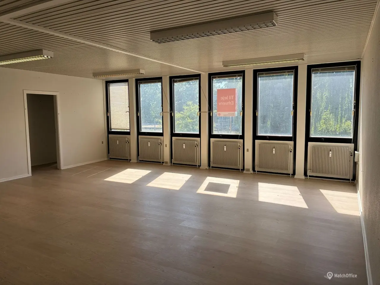 Billede 2 - Kontor til leje på 1. sal af Brønderslev Station