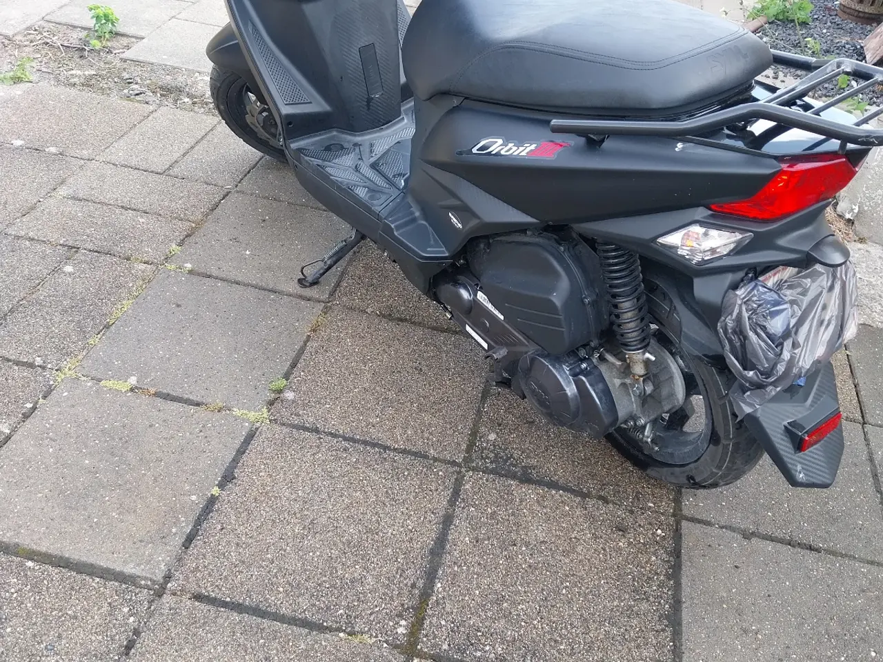 Billede 5 - Sym orbit 3 . 125 cc