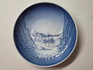 Royal Copenhagen juleplatter