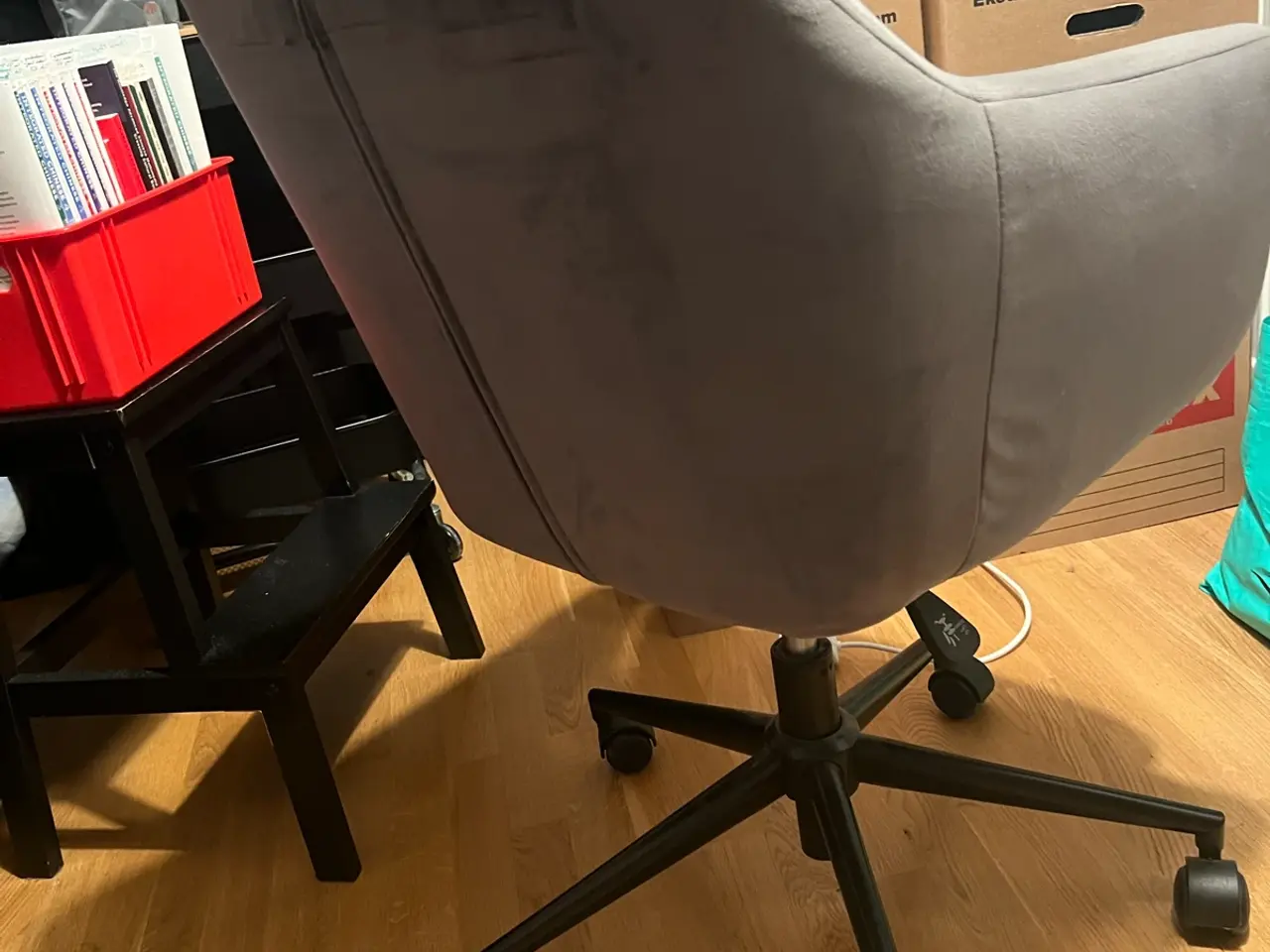 Billede 2 - IKEA Skrivebordsstol grå