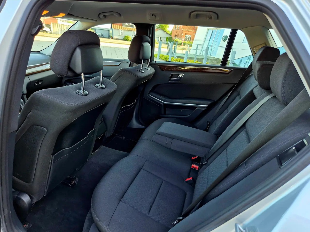 Billede 7 - Mercedes E 220 CDI pæn velholdt fuld service parti