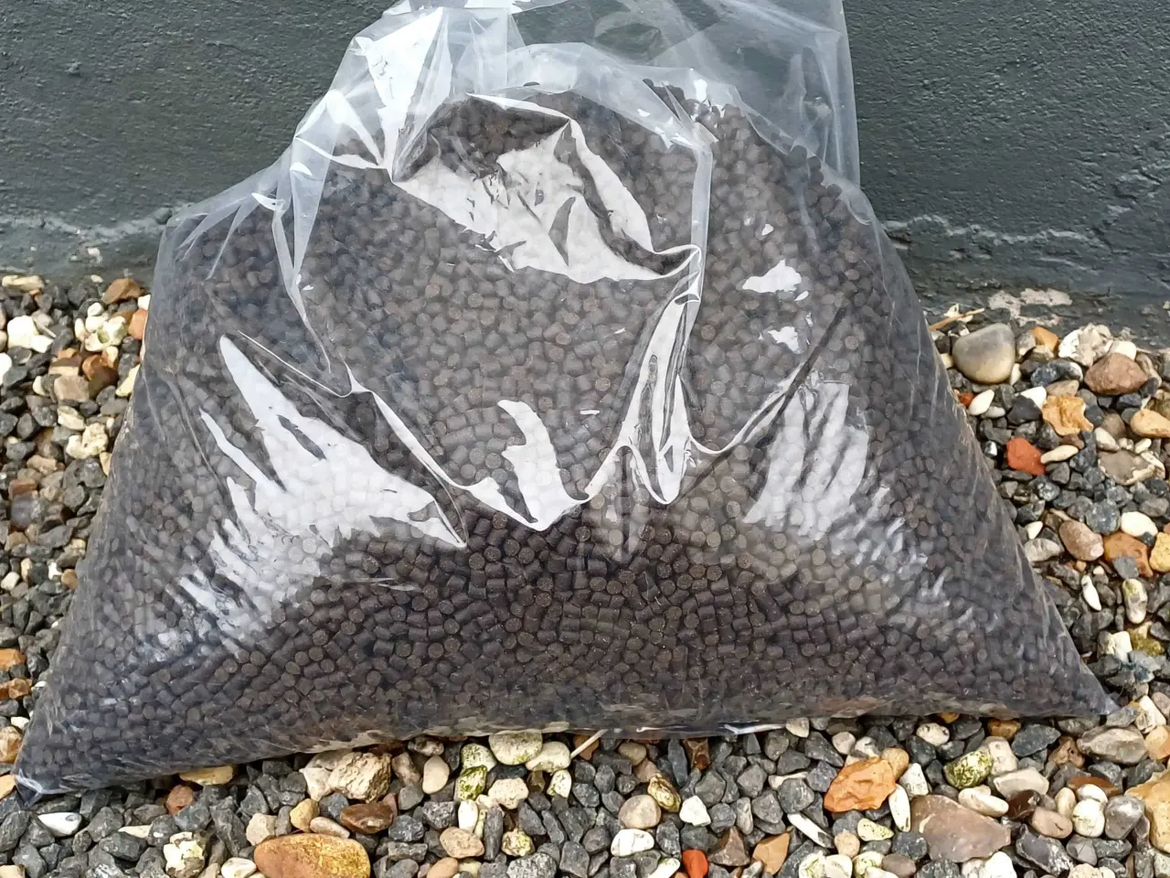 Billede 1 - 10 kg. Størfoder 6 mm