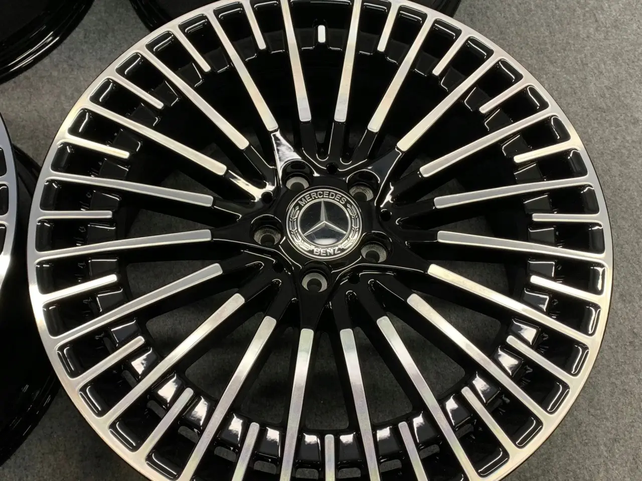 Billede 4 - MERCEDES A243 EQA EQB 20 8.5" x 20" 5x112 ET 50,5
