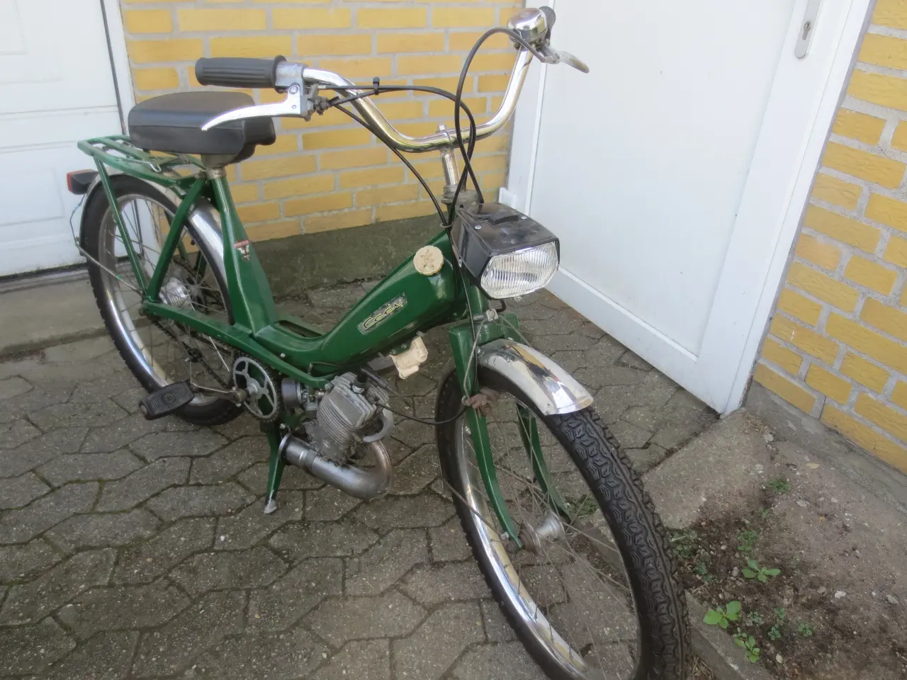 Billede 6 - 1 stk Cady Model Motobecane Med Nye dæk