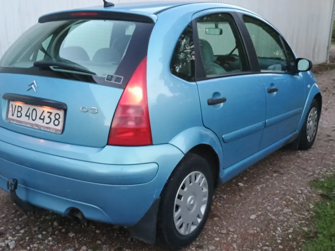 Billede 4 - Nysynet Citroën c3 med nummerplader 