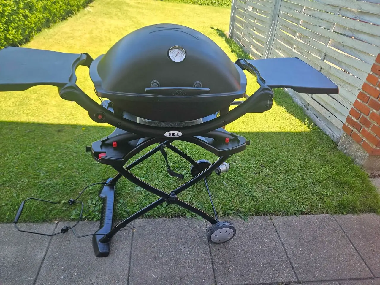 Billede 1 - Weber gasgrill Q2200W