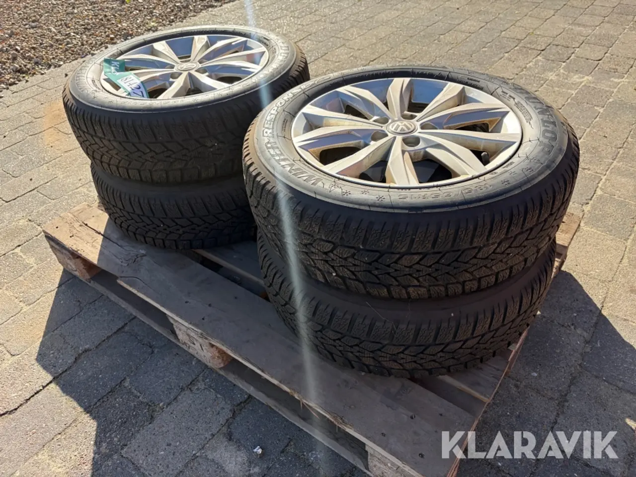 Billede 2 - Vinterdæk med fælge Dunlop, 4 styk