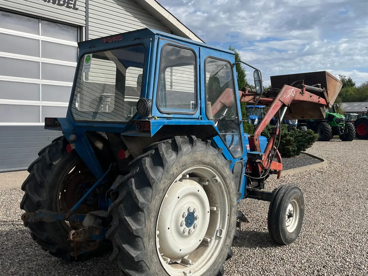 Billede 11 - Ford 4000 Med servo og frontlæsser