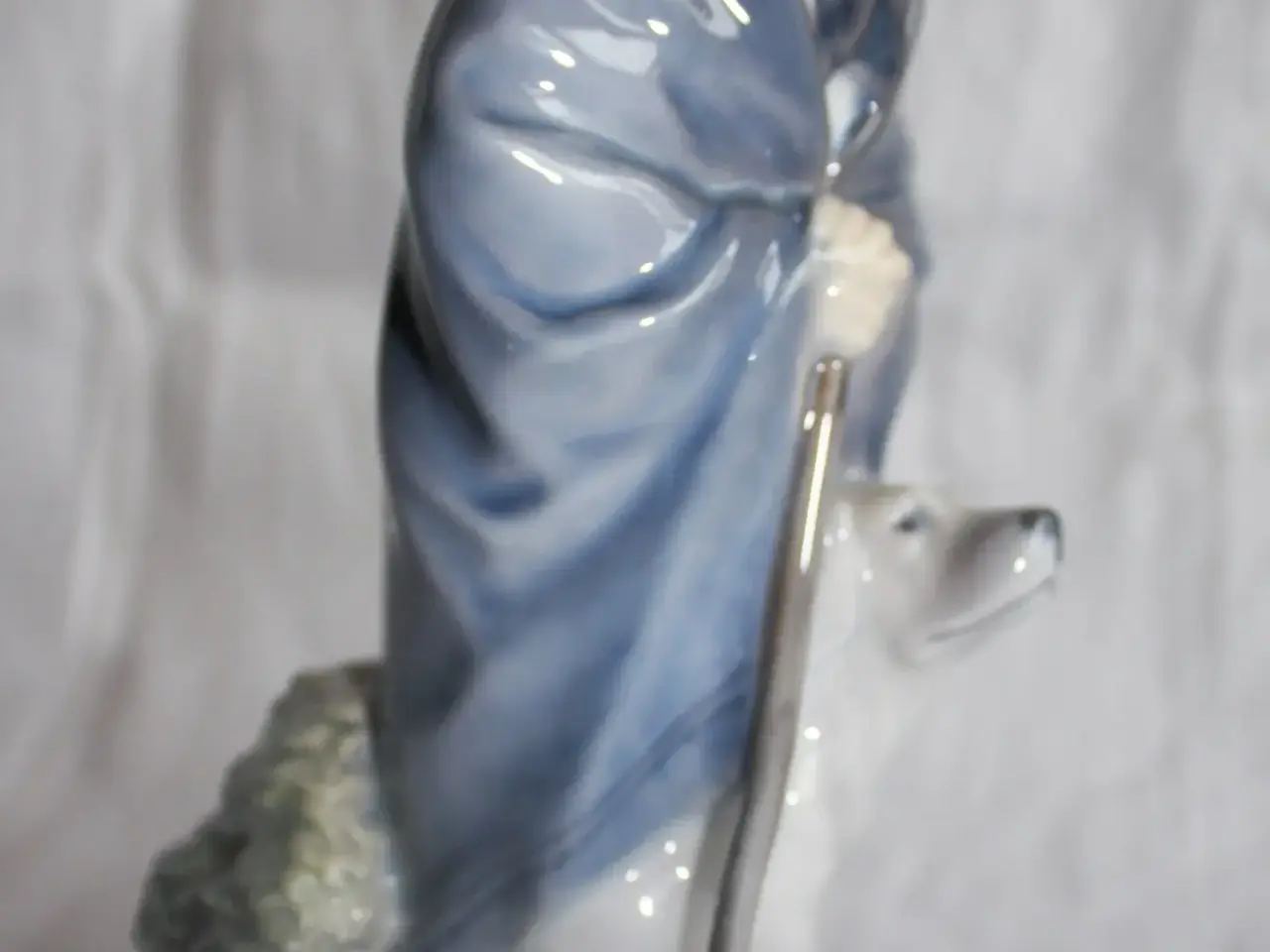 Billede 7 - Hyrde med hund. Figur fra Royal Copenhagen