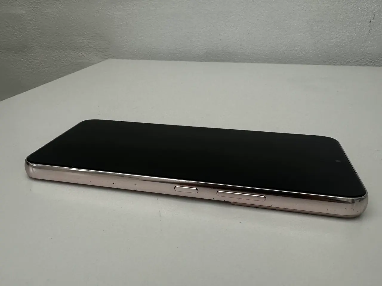 Billede 4 - Samsung Galaxy S22 5G 256GB(perfekt stand, etui)