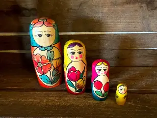 * Gammel Babushka
