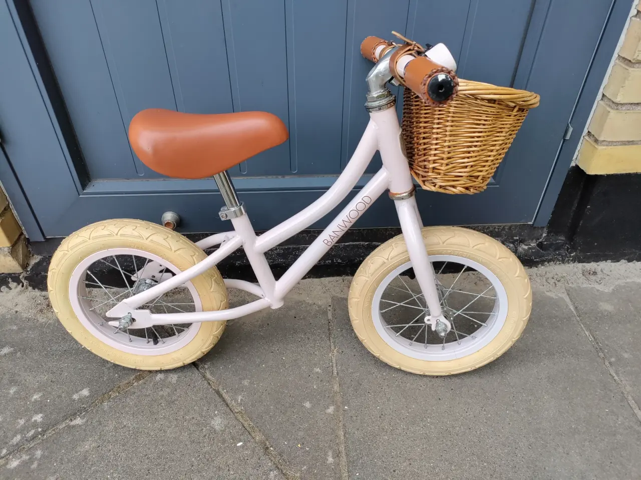 Billede 1 - Banwood løbecykel