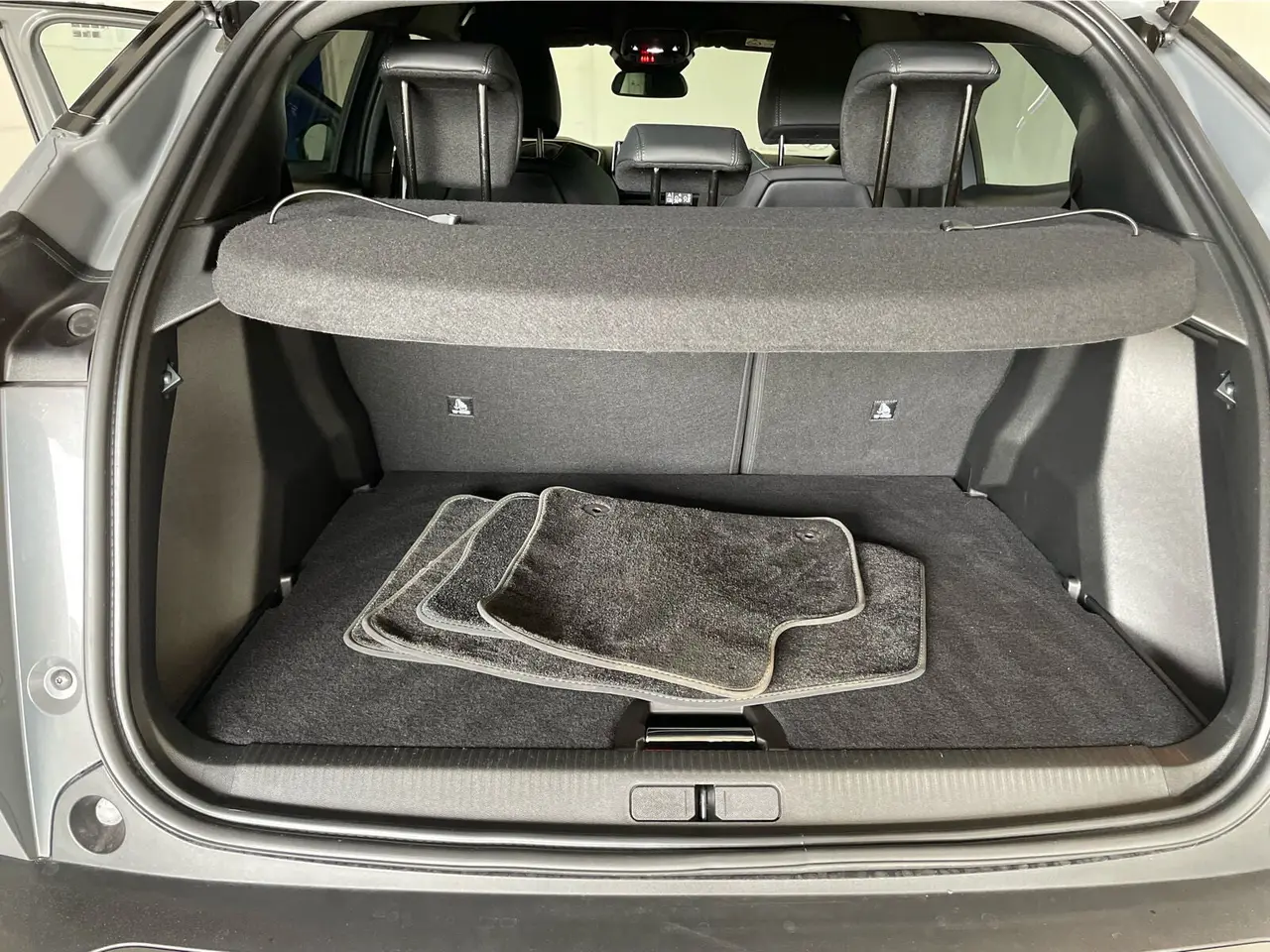 Billede 21 - Peugeot e-2008 54 GT