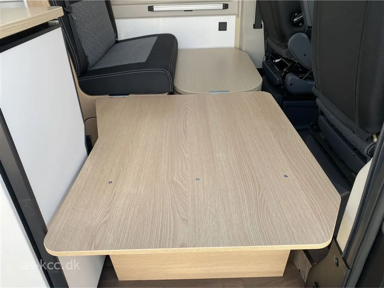 Billede 22 - 2027 - LMC Innovan Pure 640 LMC Innovan Pure 640 – 2027 med automat gear.