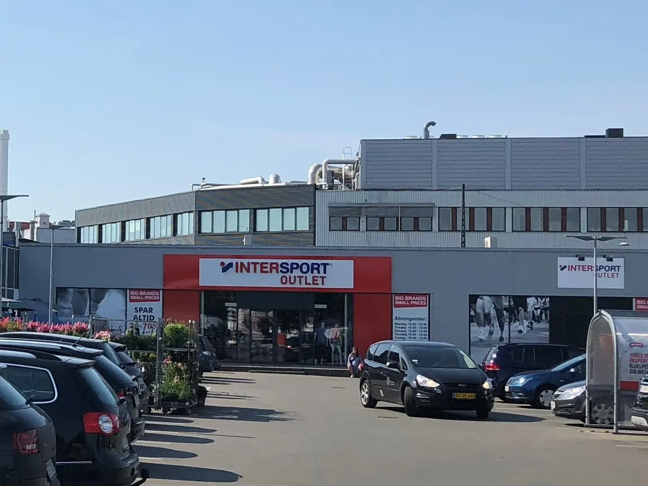 Billede 1 - Butikslokale på Amager til leje - 734 m2
