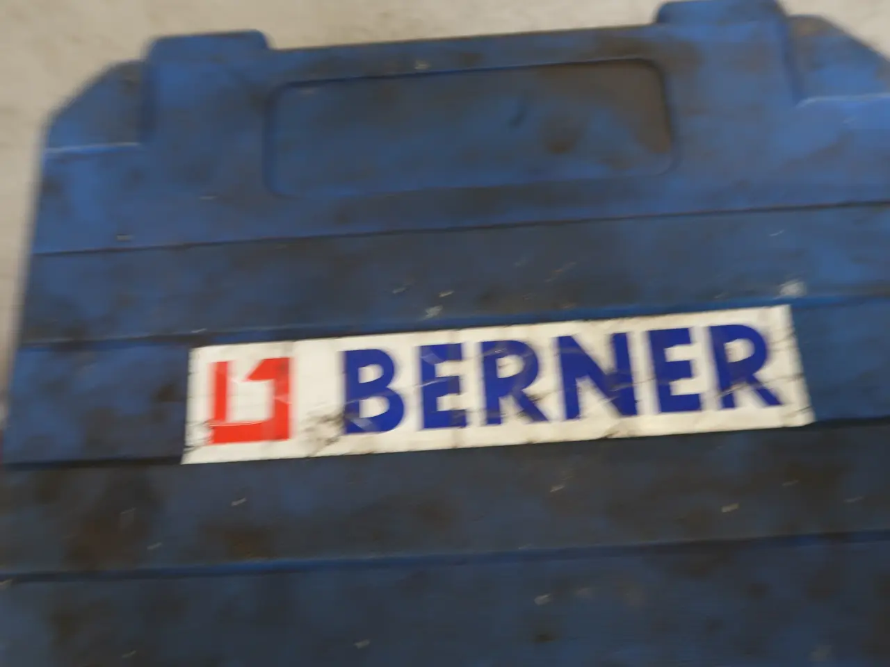 Billede 2 - Kasse med specialværktøj BERNER