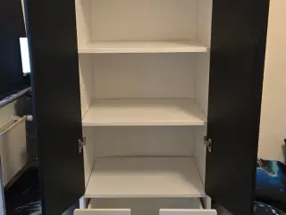 Ikea stuva klædeskab